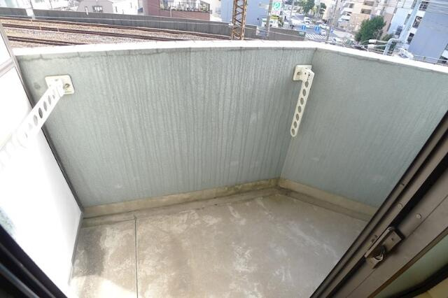 コスモ亀有Ⅴのバルコニー|※別部屋の参考写真です。