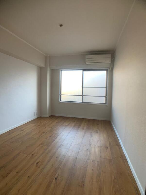 アパートメント麻布の内装