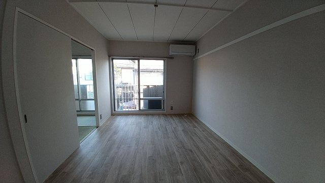 ラインハイムの洋室