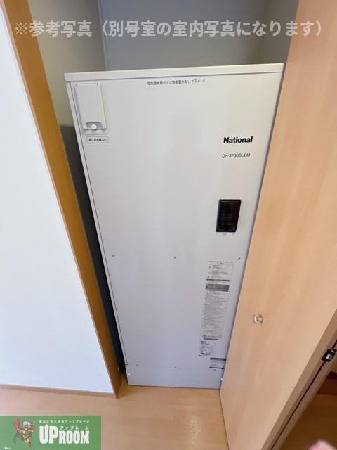 ジュヴィエ弐番館の玄関