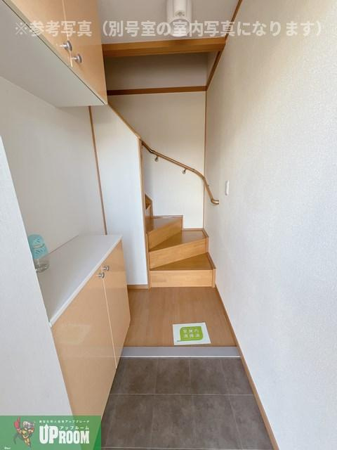 ジュヴィエ弐番館の玄関