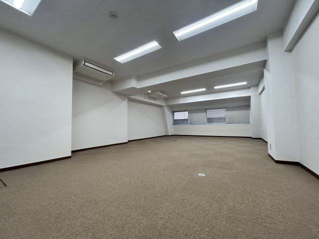 東京銀座ビルディング　402のロビー