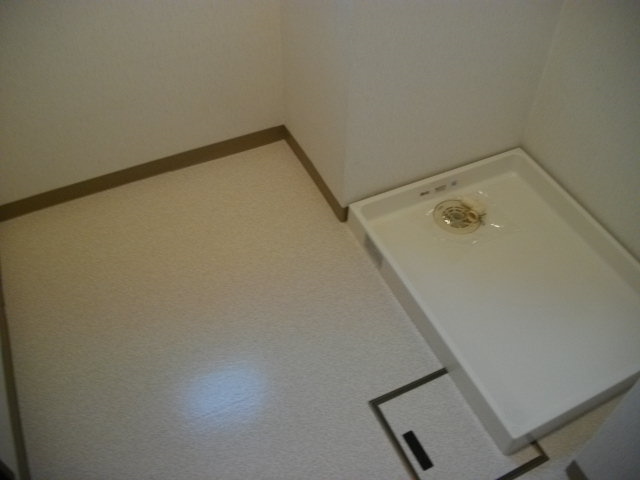 アビテ・ナポールのその他|洗濯バン