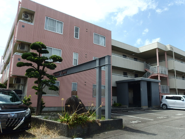 アビテ・ナポールの外観