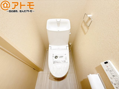 【トイレ】 | 藤枝市藤岡三丁目7期　新築戸建　1号棟 | 毎日使うトイレだからこそ機能性を重視したいですよね！温水洗浄便座で快適な時間をお過ごしください♪