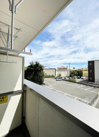 ユニヴァリィ県庁東の展望