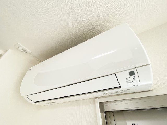 ユニヴァリィ県庁東の設備