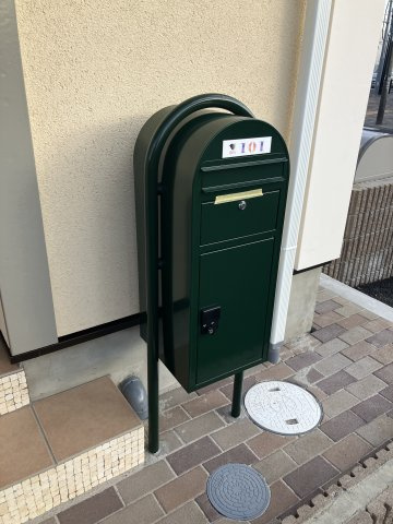 【設備】 | ヴィラアイビス | ポスト・宅配ボックス
