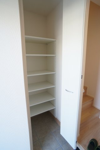 D-room中州の収納