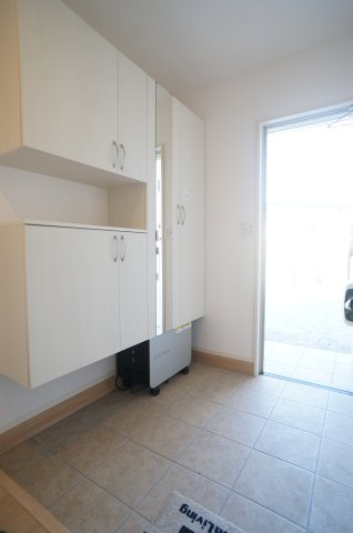 D-room中州の玄関