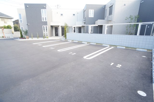 D-room中州の駐車場