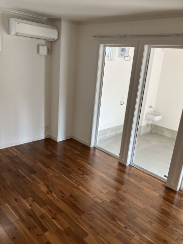 【洋室】 | ヴィラアイビス | 納戸