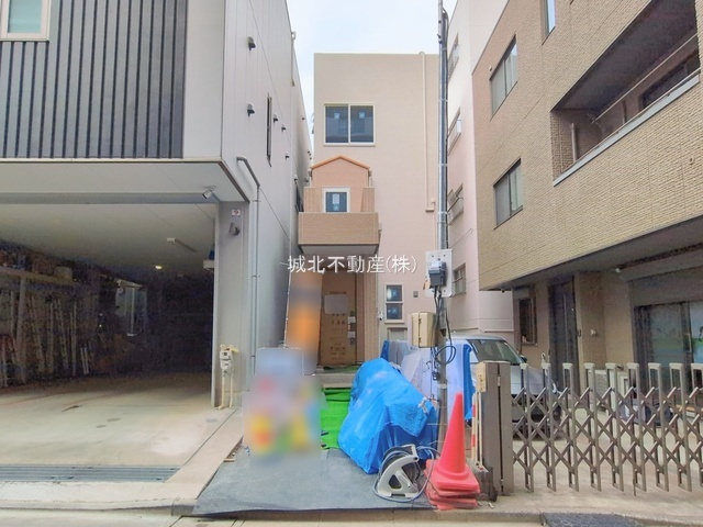 杉並区下高井戸1丁目 限定1棟の外観|現地(2025年12月2日撮影)