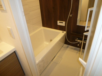 【浴室】 | フレンシア椎名町