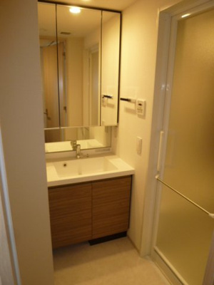  | フレンシア椎名町