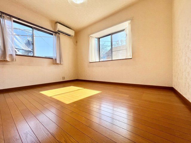 【洋室】の画像