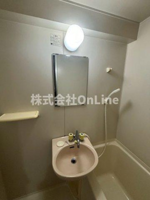 【洗面所】 | クレセント谷町