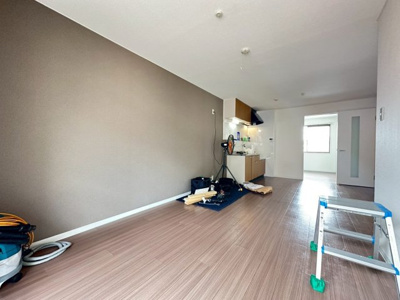 【内装】 | エレガンツァカーサ