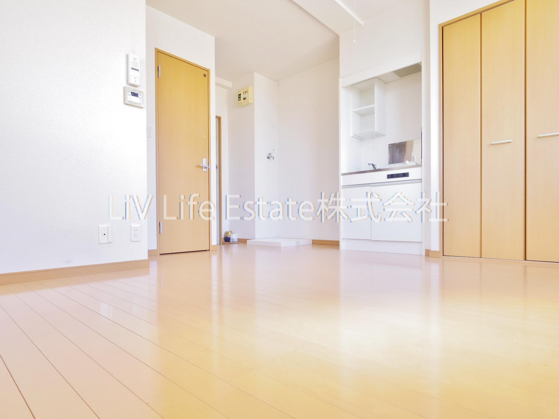 アリエスビルの居間・リビング