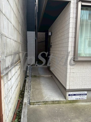 【エントランス】 | カーサアリビオ