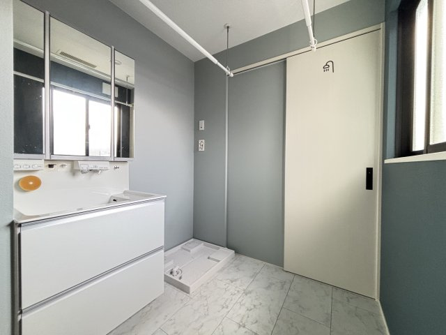 磯城郡田原本大字三笠の洗面所|2F洗面室：節水機能もある洗面化粧台