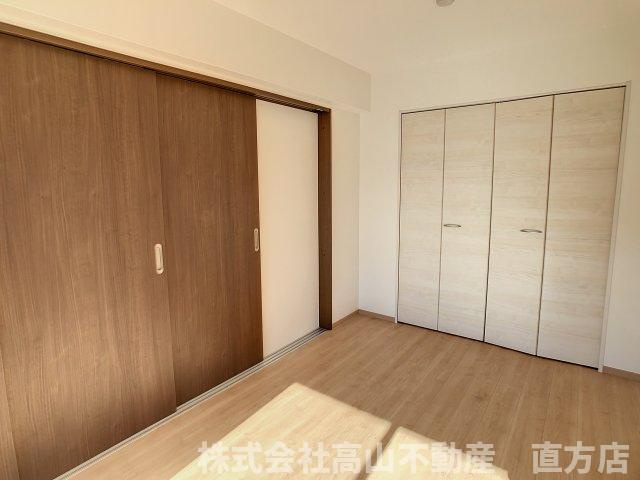 直方市大字感田の賃貸マンションの洋室