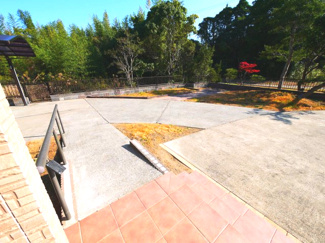 【庭】 | 東金市二之袋　中古戸建 | 内外装リフォーム済み令和7年11月 敷地約449坪 ドックラン・家庭菜園・バーベキューが可能です