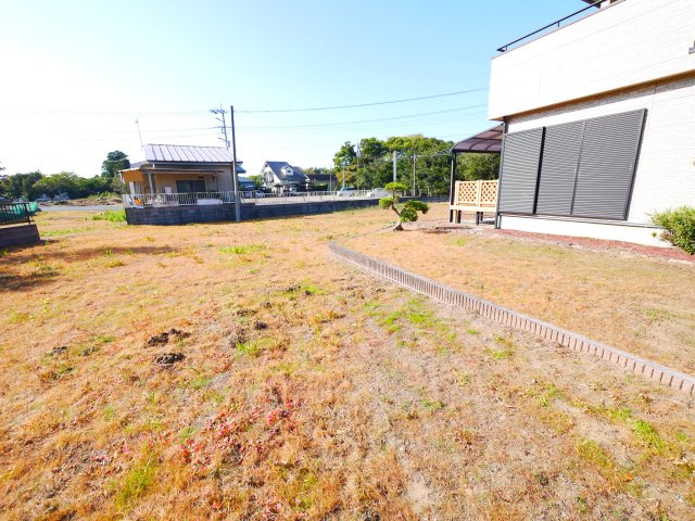 東金市二之袋　中古戸建の庭|内外装リフォーム済み令和7年11月 敷地約449坪 ドックラン・家庭菜園・バーベキューが可能です