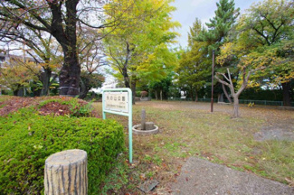 【周辺】 | 【仲介手数料無料！！】日野市日野本町3丁目　新築戸建て（全4棟）1号棟　6299万円 | 西側隣地公園