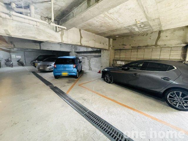 グリーンハイツ東三国の駐車場|◆敷地内駐車場ございます！
◆最新の空き状況など、詳細につきましてはお気軽にお問い合わせください。