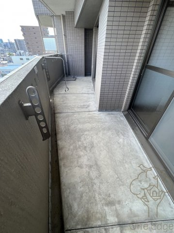 アルティスタ中津のバルコニー