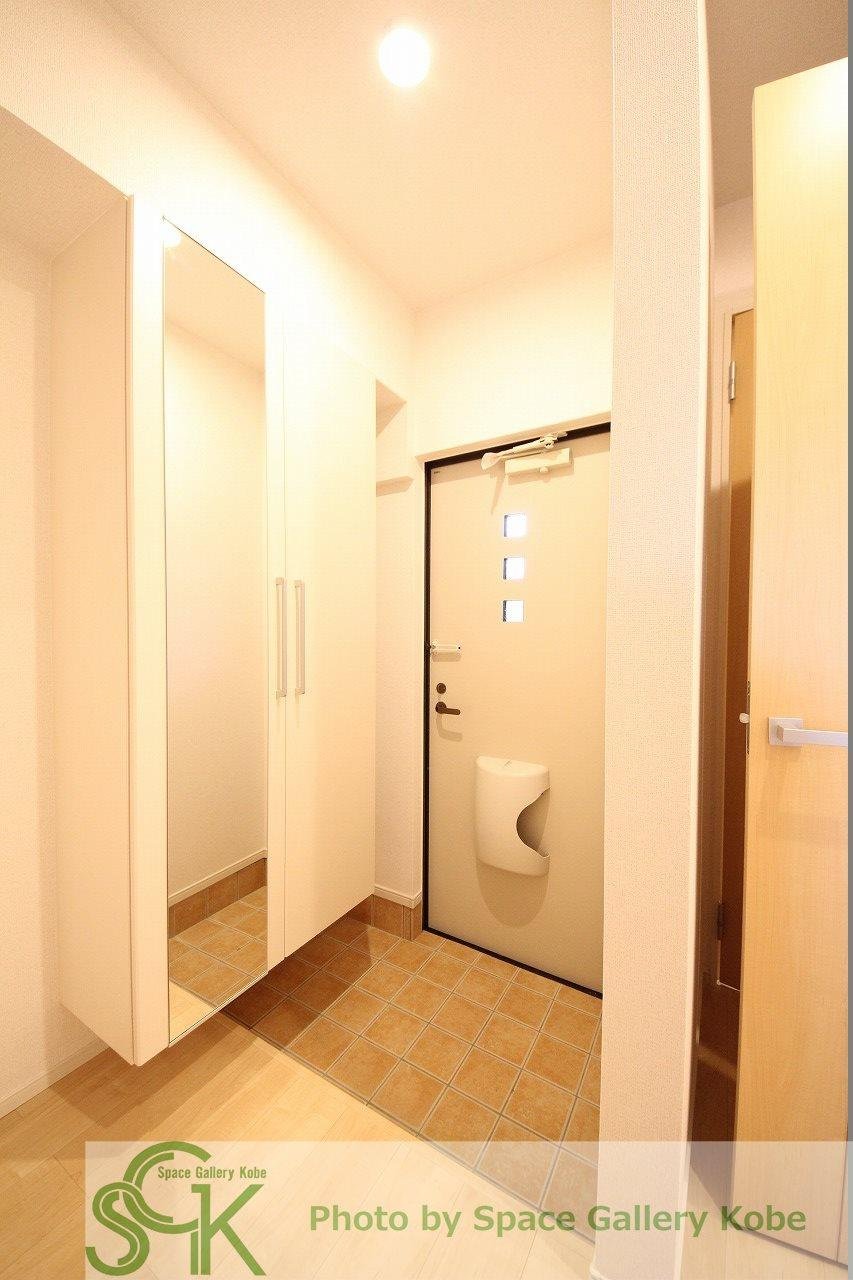 SUN　ROYALの玄関|※お部屋により仕様が異なる場合があります。