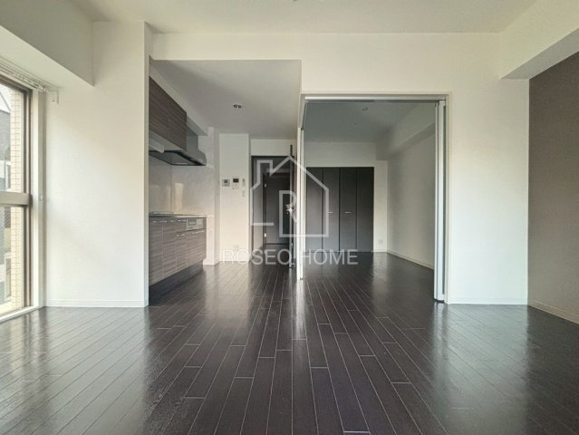 T・Y天六の居間・リビング|同マンション別部屋：参考写真