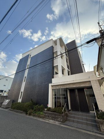 メゾンT.I.Uの外観