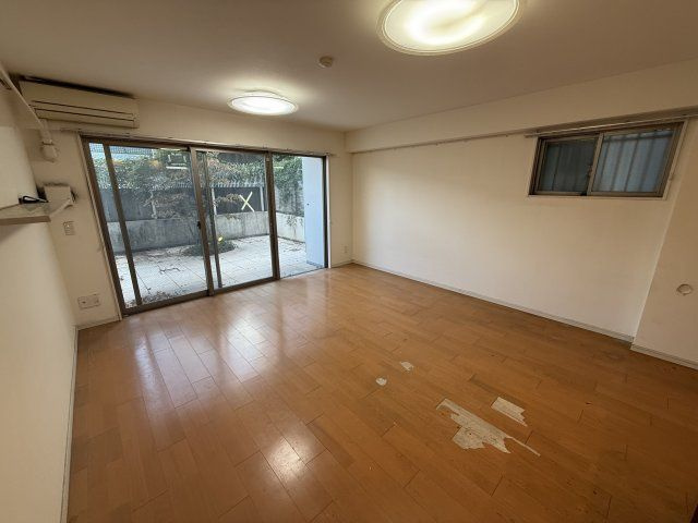 メゾンT.I.Uの居間・リビング