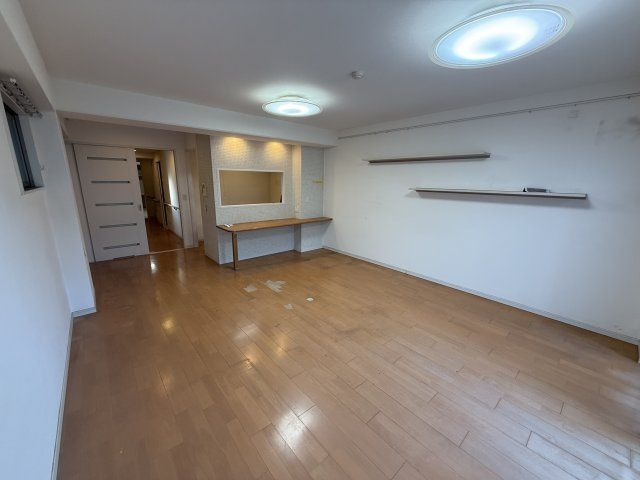 メゾンT.I.Uの居間・リビング