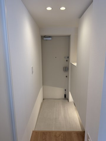 日神デュオステージ蔵前NEXT 8Fの玄関