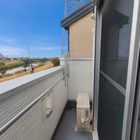 【バルコニー】 | 安行領根岸中古戸建 | バルコニーがあります