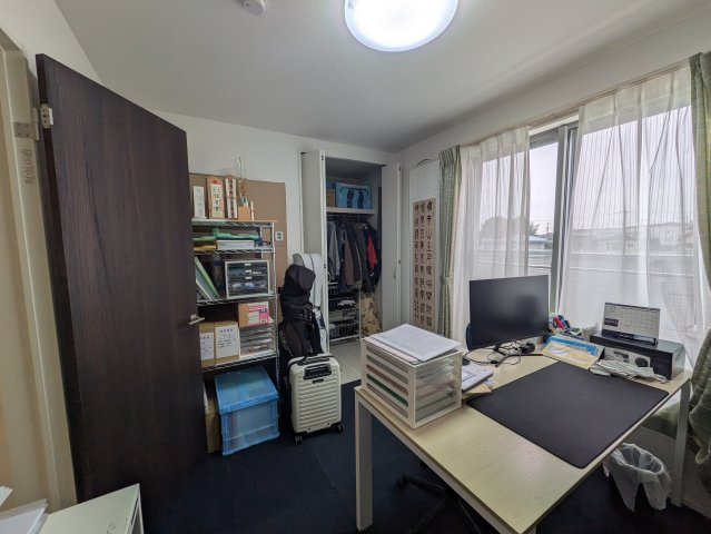 【洋室】 | 安行領根岸中古戸建 | きれいな洋室です