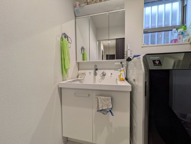 【独立洗面台】 | 安行領根岸中古戸建 | 独立洗面化粧台付き