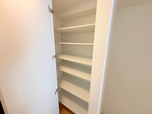 アーバンエース西中島パルの収納