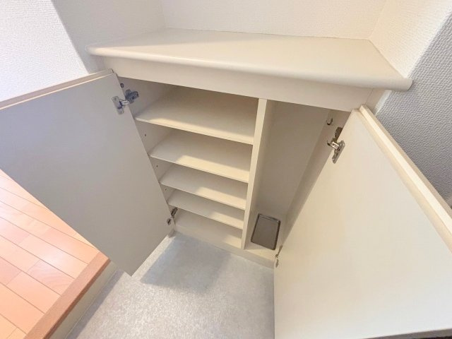 アーバンエース西中島パルの収納