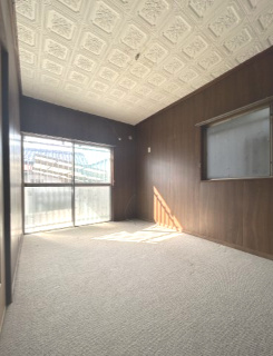 和泉市太町戸建の洋室|１階洋室　約6.0帖