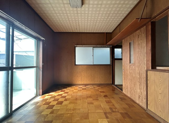 和泉市太町戸建の洋室|２階洋室　約6.0帖