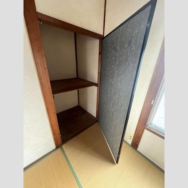 山本借家の収納