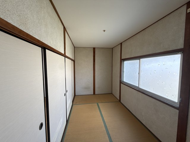 山本借家の洋室