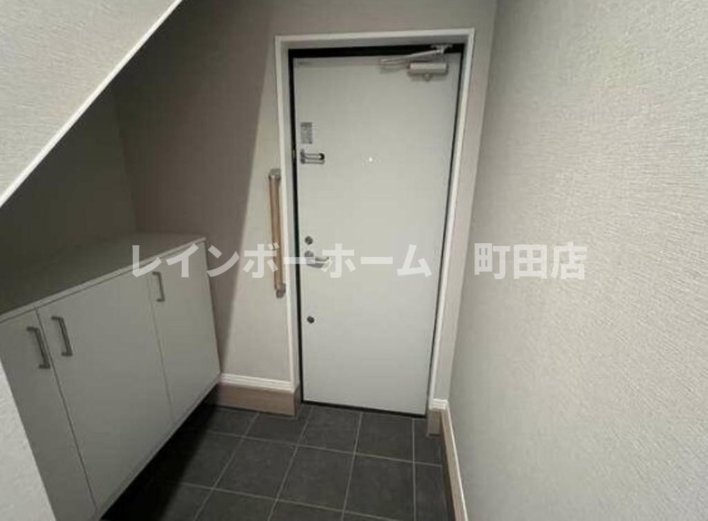 riverside terrace※初期費用分割あと払いサービス利用可能物件の玄関