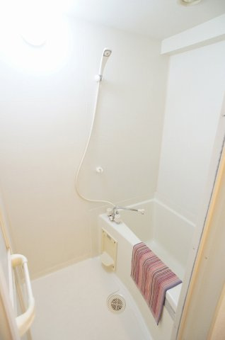 スカイコート高輪の浴室