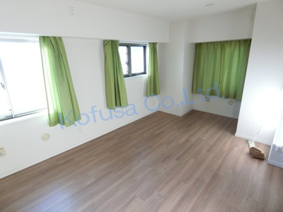  | エルグレース須磨妙法寺川公園ステーションコート