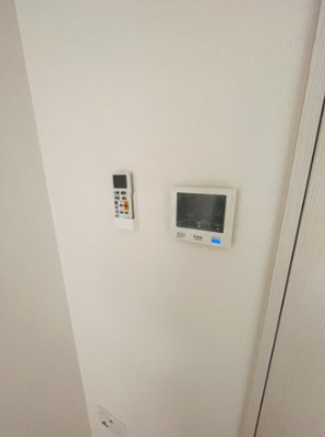 【セキュリティ】 | リヴィアス北大阪BREZZA | モニター付きインターホンです